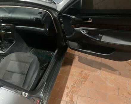 Сірий Ауді А4, об'ємом двигуна 1.6 л та пробігом 200 тис. км за 1250 $, фото 4 на Automoto.ua