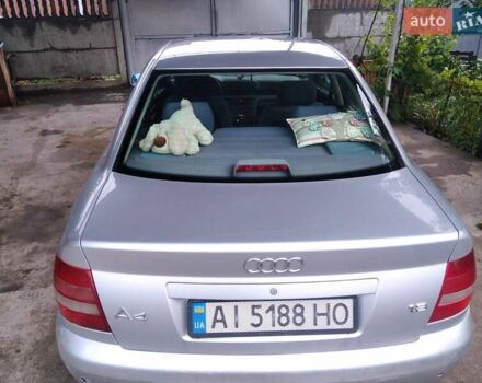 Серый Ауди А4, объемом двигателя 1.8 л и пробегом 210 тыс. км за 3500 $, фото 2 на Automoto.ua