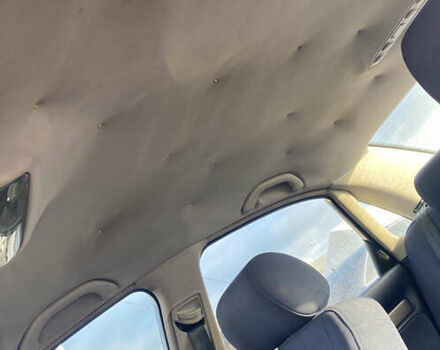 Сірий Ауді А4, об'ємом двигуна 1.78 л та пробігом 212 тис. км за 2750 $, фото 13 на Automoto.ua