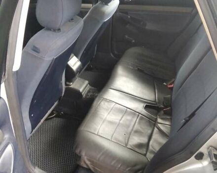 Серый Ауди А4, объемом двигателя 1.8 л и пробегом 210 тыс. км за 3500 $, фото 3 на Automoto.ua