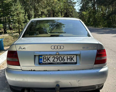 Серый Ауди А4, объемом двигателя 2.5 л и пробегом 300 тыс. км за 3300 $, фото 9 на Automoto.ua