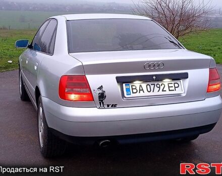 Серый Ауди А4, объемом двигателя 1.6 л и пробегом 225 тыс. км за 3700 $, фото 5 на Automoto.ua