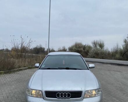 Серый Ауди А4, объемом двигателя 1.6 л и пробегом 350 тыс. км за 1400 $, фото 1 на Automoto.ua