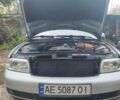 Сірий Ауді А4, об'ємом двигуна 1.6 л та пробігом 200 тис. км за 4800 $, фото 7 на Automoto.ua
