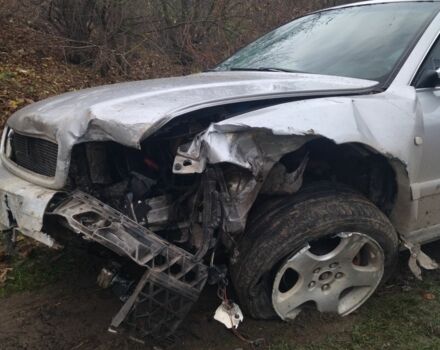 Сірий Ауді А4, об'ємом двигуна 0 л та пробігом 383 тис. км за 1500 $, фото 4 на Automoto.ua