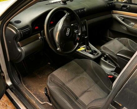 Серый Ауди А4, объемом двигателя 2.5 л и пробегом 300 тыс. км за 3800 $, фото 5 на Automoto.ua