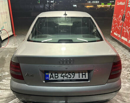 Сірий Ауді А4, об'ємом двигуна 1.6 л та пробігом 210 тис. км за 3650 $, фото 8 на Automoto.ua