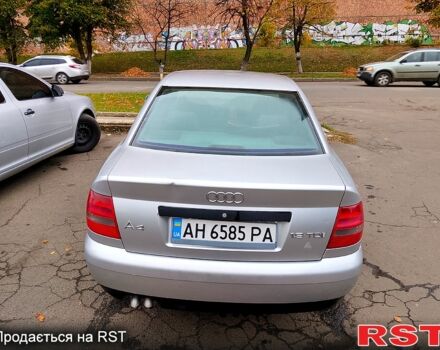 Серый Ауди А4, объемом двигателя 1.9 л и пробегом 378 тыс. км за 4000 $, фото 2 на Automoto.ua