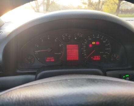 Серый Ауди А4, объемом двигателя 1.8 л и пробегом 486 тыс. км за 3400 $, фото 5 на Automoto.ua