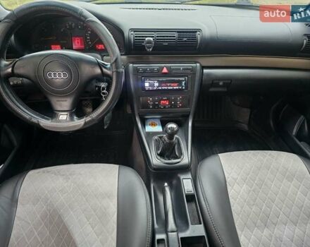 Серый Ауди А4, объемом двигателя 1.9 л и пробегом 390 тыс. км за 5500 $, фото 3 на Automoto.ua
