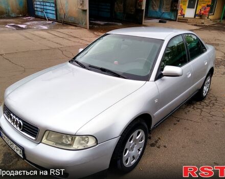 Серый Ауди А4, объемом двигателя 1.9 л и пробегом 378 тыс. км за 4000 $, фото 4 на Automoto.ua