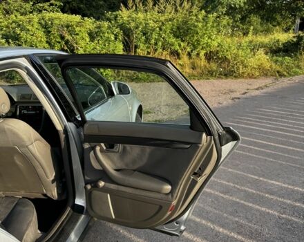 Сірий Ауді А4, об'ємом двигуна 2 л та пробігом 199 тис. км за 4099 $, фото 12 на Automoto.ua