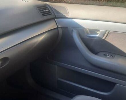 Сірий Ауді А4, об'ємом двигуна 1.98 л та пробігом 320 тис. км за 4000 $, фото 15 на Automoto.ua