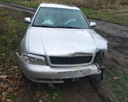 Сірий Ауді А4, об'ємом двигуна 0 л та пробігом 383 тис. км за 1500 $, фото 1 на Automoto.ua