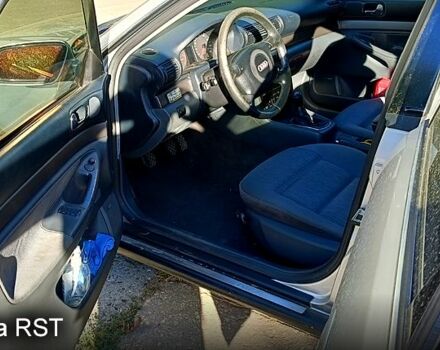 Серый Ауди А4, объемом двигателя 2.5 л и пробегом 350 тыс. км за 4000 $, фото 1 на Automoto.ua