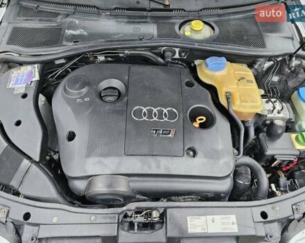 Серый Ауди А4, объемом двигателя 1.9 л и пробегом 390 тыс. км за 5500 $, фото 6 на Automoto.ua