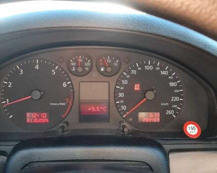 Серый Ауди А4, объемом двигателя 1.8 л и пробегом 283 тыс. км за 3950 $, фото 7 на Automoto.ua