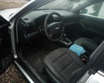 Сірий Ауді А4, об'ємом двигуна 2.5 л та пробігом 1000 тис. км за 1500 $, фото 2 на Automoto.ua