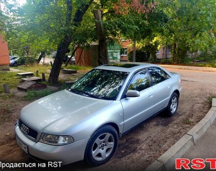 Серый Ауди А4, объемом двигателя 2.5 л и пробегом 300 тыс. км за 3800 $, фото 2 на Automoto.ua