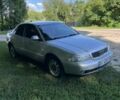 Сірий Ауді А4, об'ємом двигуна 0 л та пробігом 418 тис. км за 4728 $, фото 6 на Automoto.ua