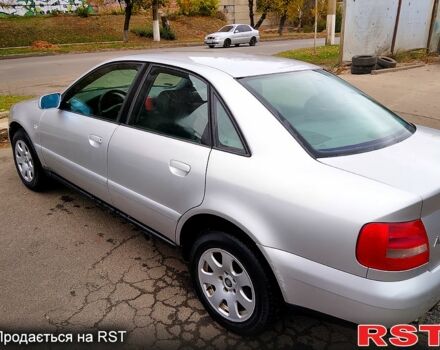 Серый Ауди А4, объемом двигателя 1.9 л и пробегом 378 тыс. км за 4000 $, фото 3 на Automoto.ua