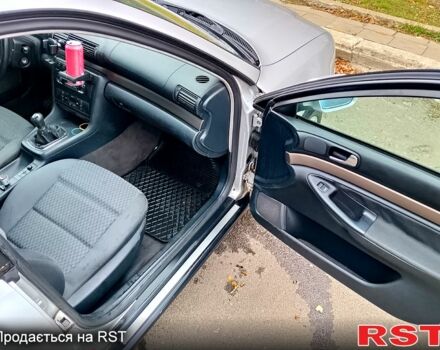 Серый Ауди А4, объемом двигателя 1.9 л и пробегом 378 тыс. км за 4000 $, фото 8 на Automoto.ua