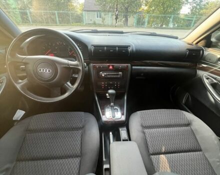 Сірий Ауді А4, об'ємом двигуна 1.8 л та пробігом 137 тис. км за 4100 $, фото 5 на Automoto.ua