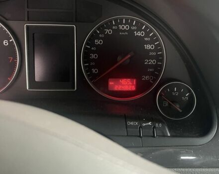 Серый Ауди А4, объемом двигателя 2 л и пробегом 225 тыс. км за 4900 $, фото 7 на Automoto.ua