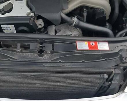 Сірий Ауді А4, об'ємом двигуна 2 л та пробігом 257 тис. км за 6000 $, фото 25 на Automoto.ua