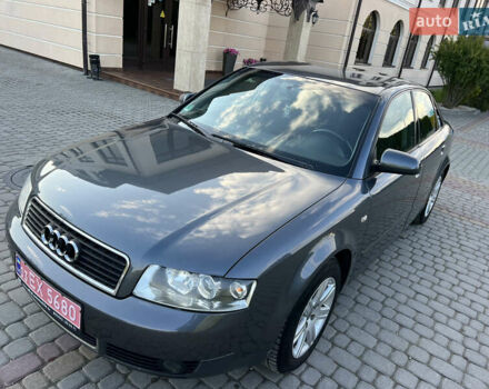Серый Ауди А4, объемом двигателя 2 л и пробегом 260 тыс. км за 5390 $, фото 3 на Automoto.ua