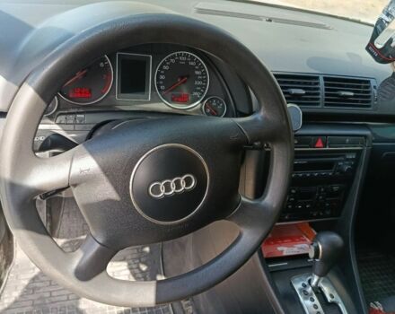 Сірий Ауді А4, об'ємом двигуна 2 л та пробігом 285 тис. км за 4800 $, фото 4 на Automoto.ua