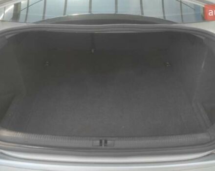 Сірий Ауді А4, об'ємом двигуна 1.6 л та пробігом 225 тис. км за 4900 $, фото 6 на Automoto.ua