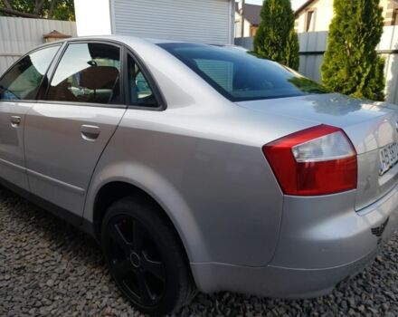 Серый Ауди А4, объемом двигателя 2 л и пробегом 260 тыс. км за 4500 $, фото 6 на Automoto.ua