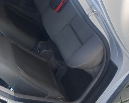 Сірий Ауді А4, об'ємом двигуна 2 л та пробігом 310 тис. км за 4300 $, фото 5 на Automoto.ua