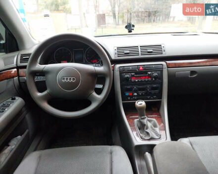 Серый Ауди А4, объемом двигателя 1.98 л и пробегом 290 тыс. км за 4200 $, фото 10 на Automoto.ua