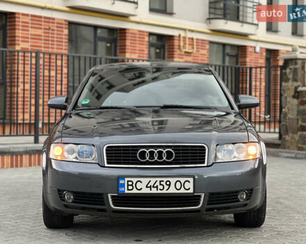 Серый Ауди А4, объемом двигателя 2 л и пробегом 245 тыс. км за 5199 $, фото 3 на Automoto.ua