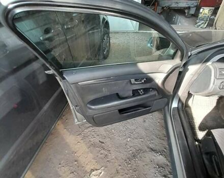 Серый Ауди А4, объемом двигателя 2 л и пробегом 350 тыс. км за 4800 $, фото 15 на Automoto.ua