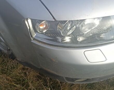 Сірий Ауді А4, об'ємом двигуна 1.8 л та пробігом 250 тис. км за 3100 $, фото 4 на Automoto.ua