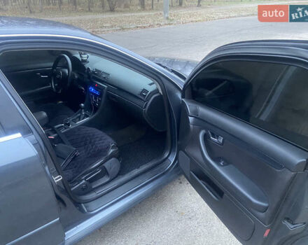 Серый Ауди А4, объемом двигателя 2 л и пробегом 382 тыс. км за 5100 $, фото 6 на Automoto.ua