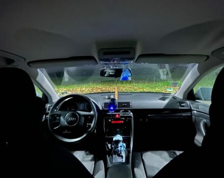 Ауді А4 2001 у Шостке на Automoto.ua Сірий Ауді А4, об'ємом двигуна 2 л та пробігом 236 тис. км за 6100 $, фото 8 на Automoto.ua