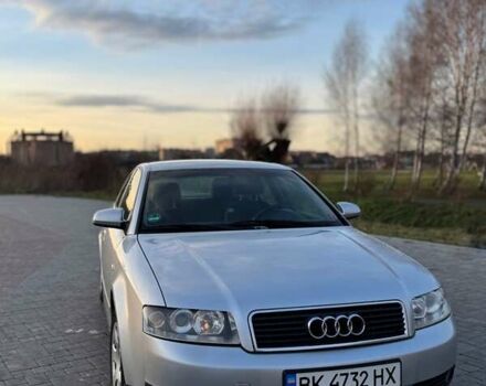 Серый Ауди А4, объемом двигателя 2 л и пробегом 384 тыс. км за 4500 $, фото 7 на Automoto.ua