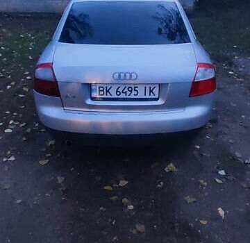 Сірий Ауді А4, об'ємом двигуна 1.98 л та пробігом 303 тис. км за 4800 $, фото 2 на Automoto.ua
