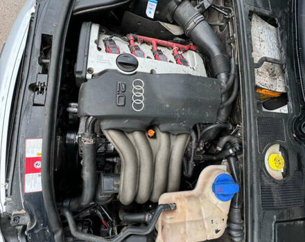 Сірий Ауді А4, об'ємом двигуна 1.98 л та пробігом 300 тис. км за 5300 $, фото 14 на Automoto.ua