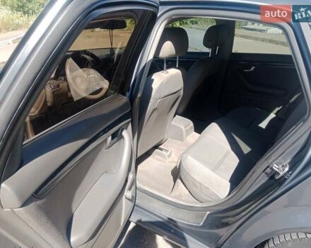 Сірий Ауді А4, об'ємом двигуна 1.6 л та пробігом 416 тис. км за 4350 $, фото 5 на Automoto.ua