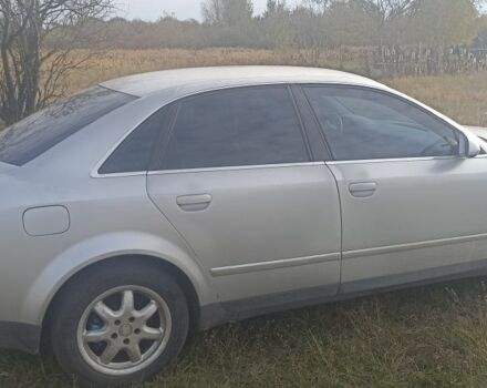 Сірий Ауді А4, об'ємом двигуна 1.8 л та пробігом 250 тис. км за 3100 $, фото 3 на Automoto.ua