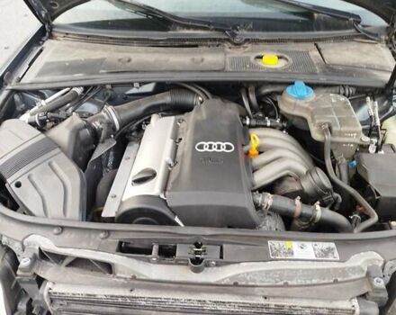 Ауді А4 2001 у Шполе на Automoto.ua Сірий Ауді А4, об'ємом двигуна 1.6 л та пробігом 285 тис. км за 3600 $, фото 11 на Automoto.ua