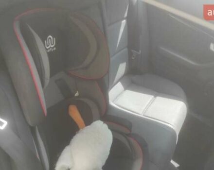 Сірий Ауді А4, об'ємом двигуна 1.6 л та пробігом 225 тис. км за 4900 $, фото 10 на Automoto.ua