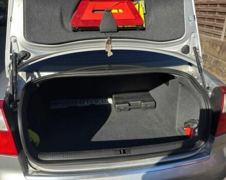 Серый Ауди А4, объемом двигателя 1.8 л и пробегом 212 тыс. км за 5219 $, фото 4 на Automoto.ua