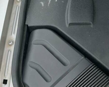 Сірий Ауді А4, об'ємом двигуна 2 л та пробігом 257 тис. км за 6000 $, фото 24 на Automoto.ua