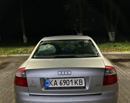 Ауді А4 2001 у Шостке на Automoto.ua Сірий Ауді А4, об'ємом двигуна 2 л та пробігом 236 тис. км за 6100 $, фото 2 на Automoto.ua